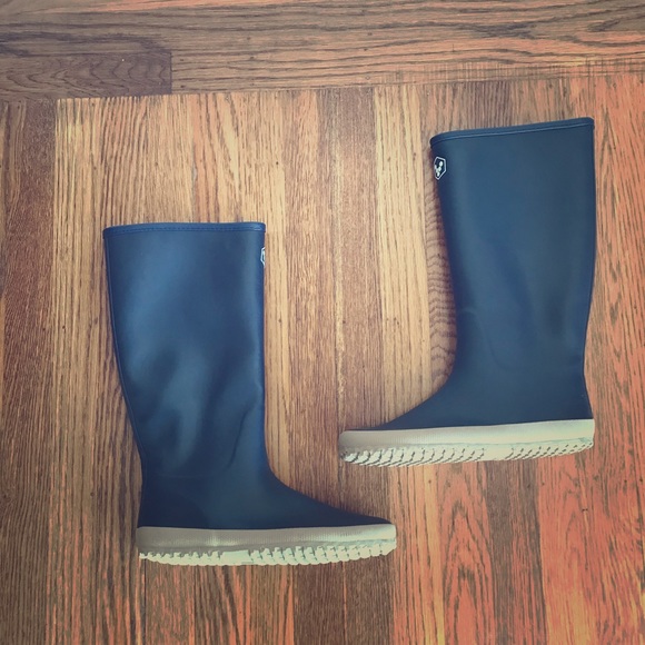 vivobarefoot rain boots